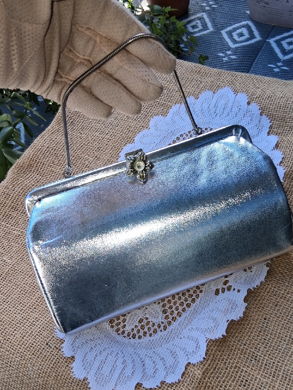 1960s (Mod / Mid- Mid-Century)Silver Clutch